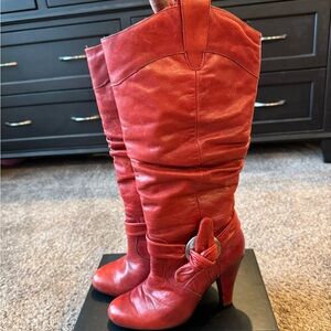 EUC Two Lips Red Leather Women's Boots